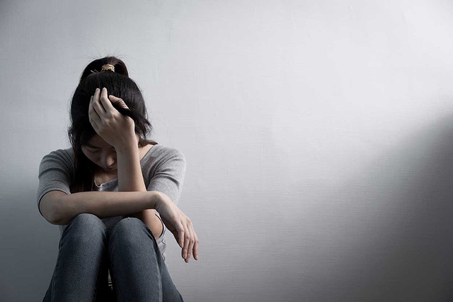 Làm thế nào để vượt qua khó khăn tâm lý sau sảy thai?