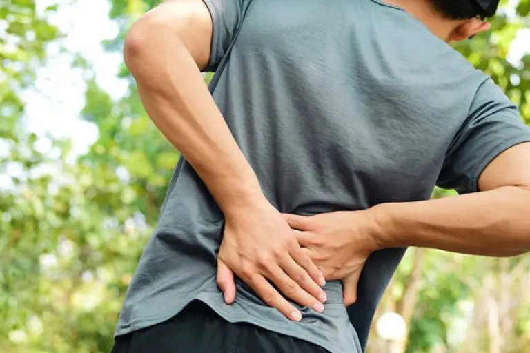 Đau thần kinh tọa là gì? Ai dễ bị đau thần kinh tọa?